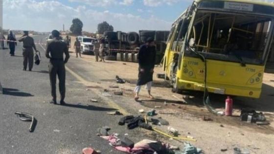 اصابة 20 او اكثر بحادث مروري في منطقة عسير بالمملكة العربية السعودية ووفاة طالبة